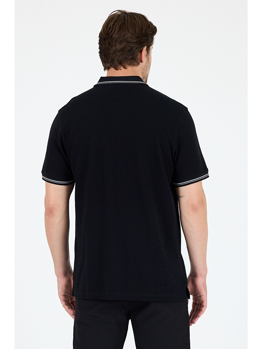 Siyah Erkek Polo Yaka Kısa Kollu Tişört – %95 Pamuk %5 Elastan – Esnek, ve Rahat Erkek Tişört 0039-4
