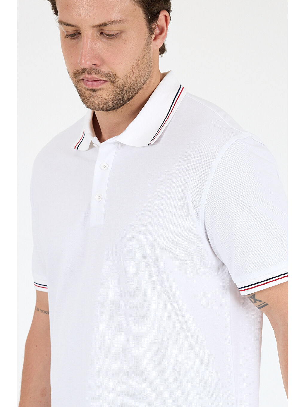 Beyaz Erkek Polo Yaka Kısa Kollu Tişört – %95 Pamuk %5 Elastan – Esnek, ve Rahat Erkek Tişört 0039-4