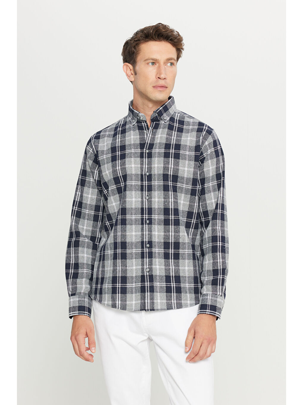 Erkek Siyah Comfort Fit Rahat Kesim Düğmeli Yaka Ekose Desenli Gömlek-2