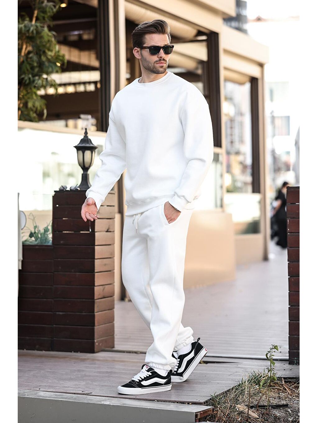 Ekru Bisiklet Yaka Basic Eşofman Takımı E7329