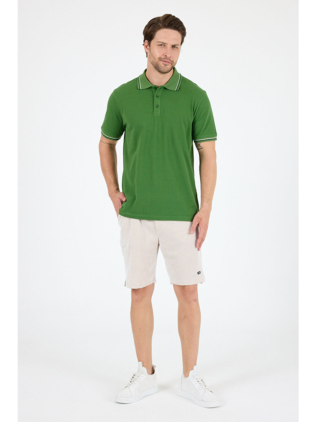 Yeşil Erkek Polo Yaka Kısa Kollu Tişört – %95 Pamuk %5 Elastan – Esnek, ve Rahat Erkek Tişört 0039-2