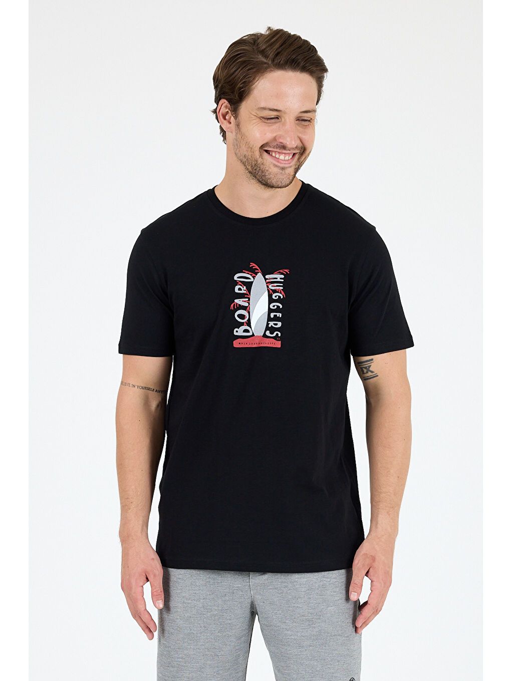 Siyah Erkek %100 Pamuk Bisiklet Yaka Kısa Kollu Baskılı Tişört Rahat ve Günlük Erkek Tişört 0007-1