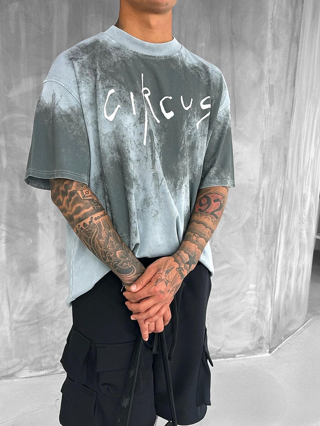 Erkek Cirsus Baskılı Yıkamalı Oversize %100 Pamuk Tişört Gri-3