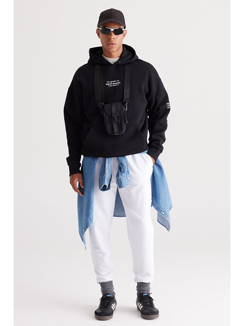 Erkek Beyaz Standart Fit Normal Kesim Yan Cepli Pamuklu Rahat Eşofman Altı-1