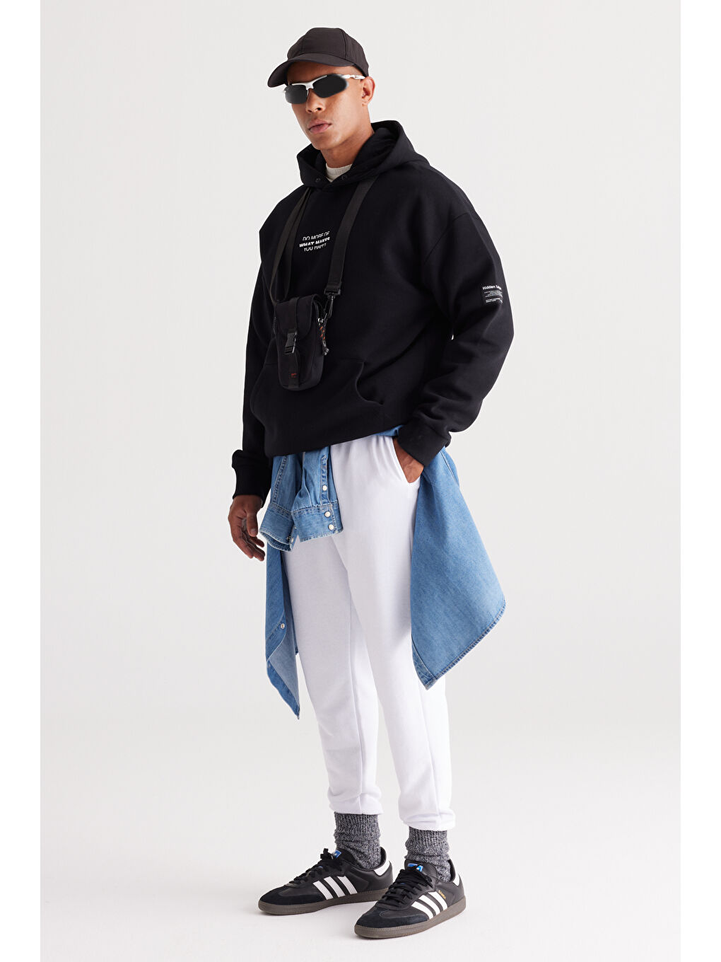 Erkek Beyaz Standart Fit Normal Kesim Yan Cepli Pamuklu Rahat Eşofman Altı-3