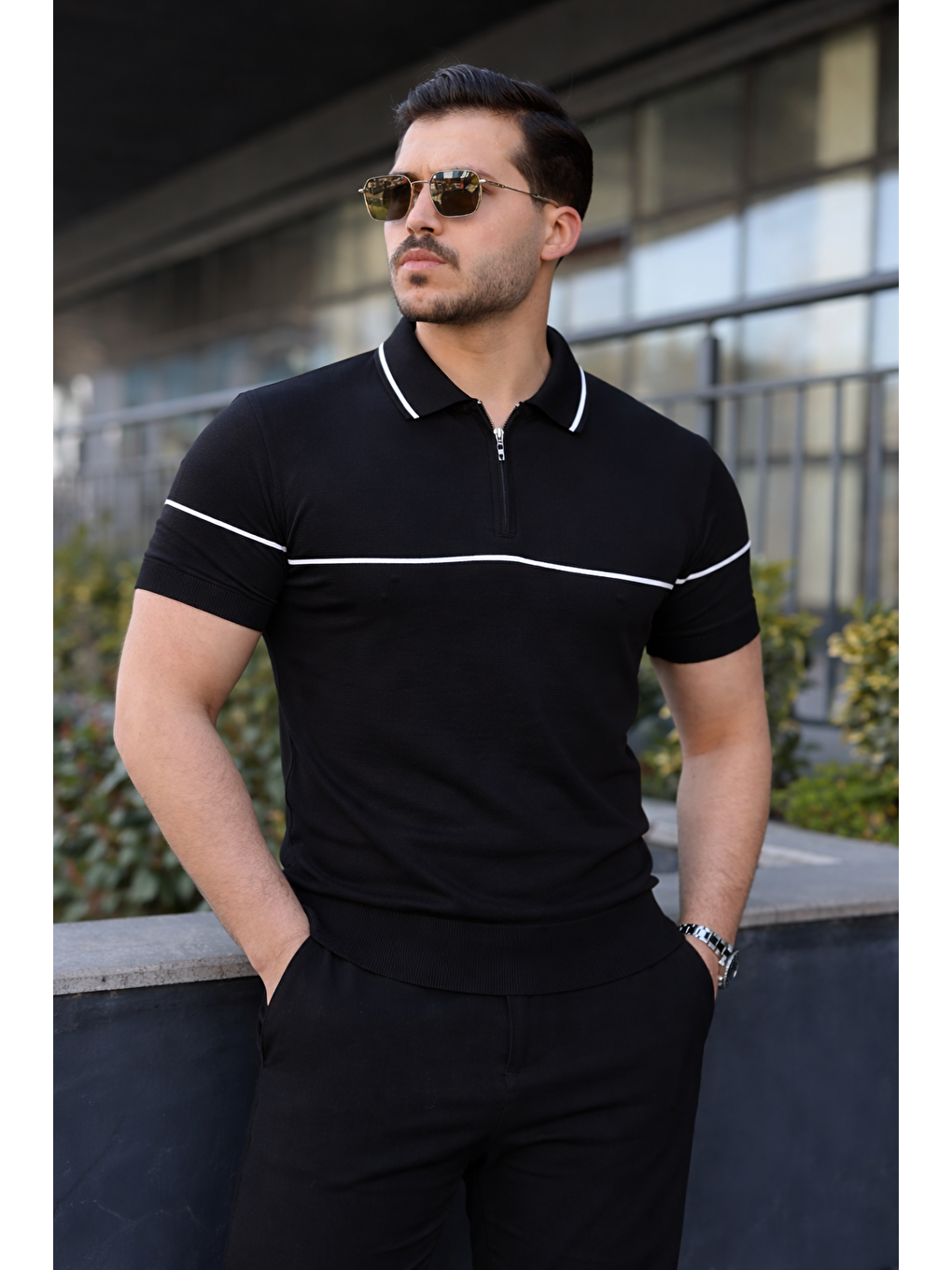 Erkek Günlük Çizgili Fermuarlı Triko Siyah Polo Yaka Tişört-2