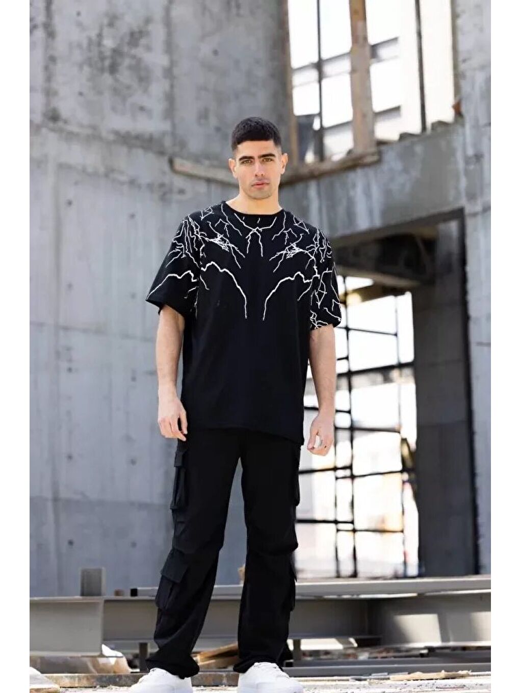 Unisex Bisiklet Yaka Baskılı Oversize T-Shirt - Siyah-2