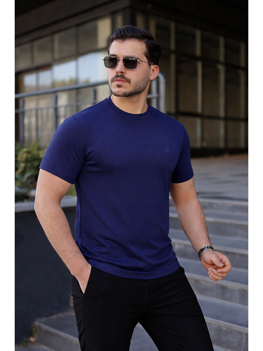 Erkek Kısa Kol Yazlık Baskılı Lacivert Dar Tişört-2