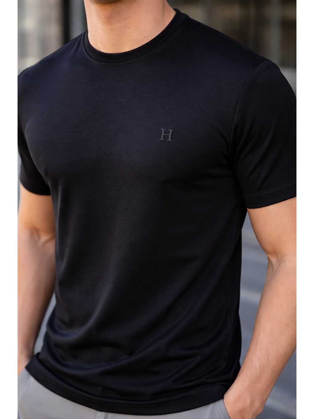 Erkek Kısa Kol Yazlık Baskılı Siyah Dar Tişört-3