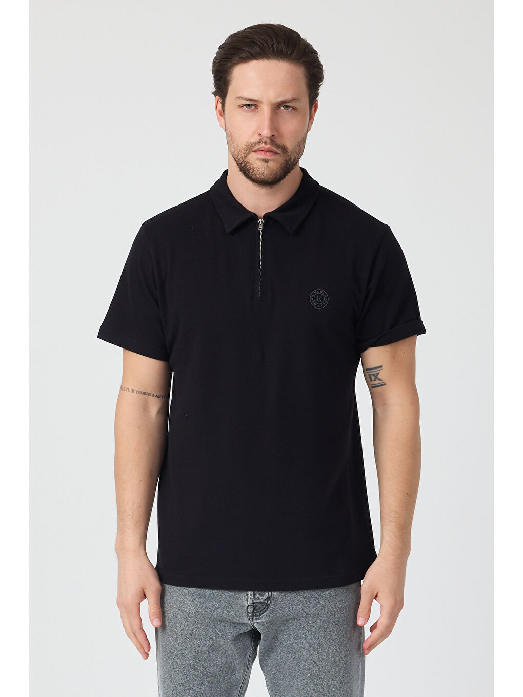 Siyah Erkek Önü Fermuarlı Polo Yaka Tshirt 1981-1