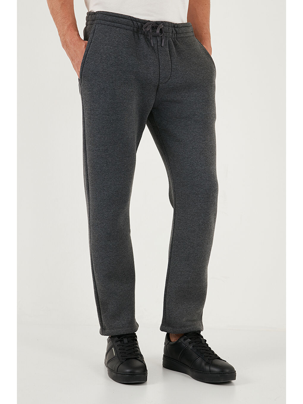 Antrasit Pamuklu Regular Fit Normal Bel Şardonlu Eşofman Altı 5908040-1