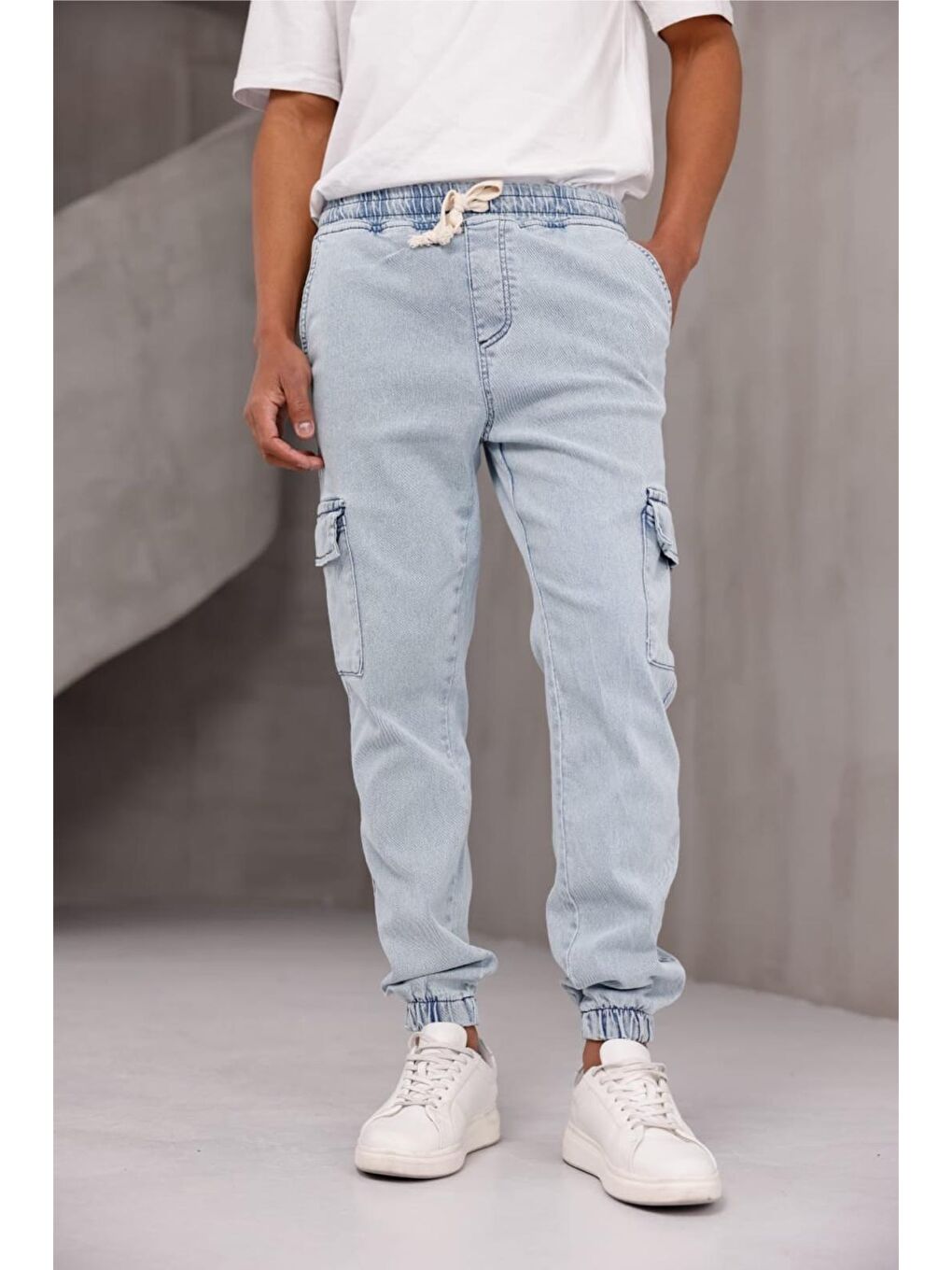 Beyaz Dasser Paçası ve Beli Lastikli Slim Fit Elastanlı Jean Kargo Pantolon-3