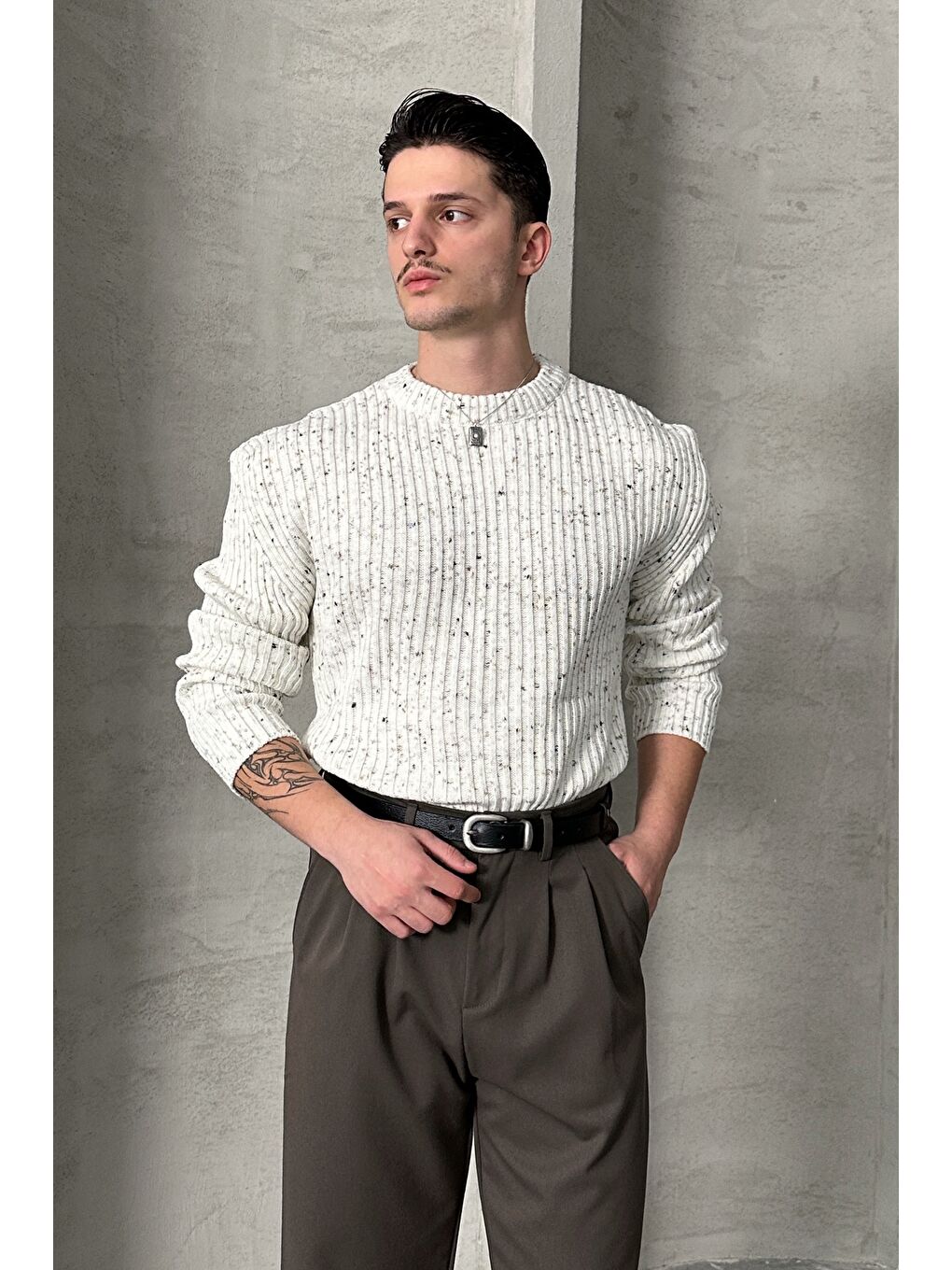 Ekru Erkek Fitilli Örme Oversize Kazak-3