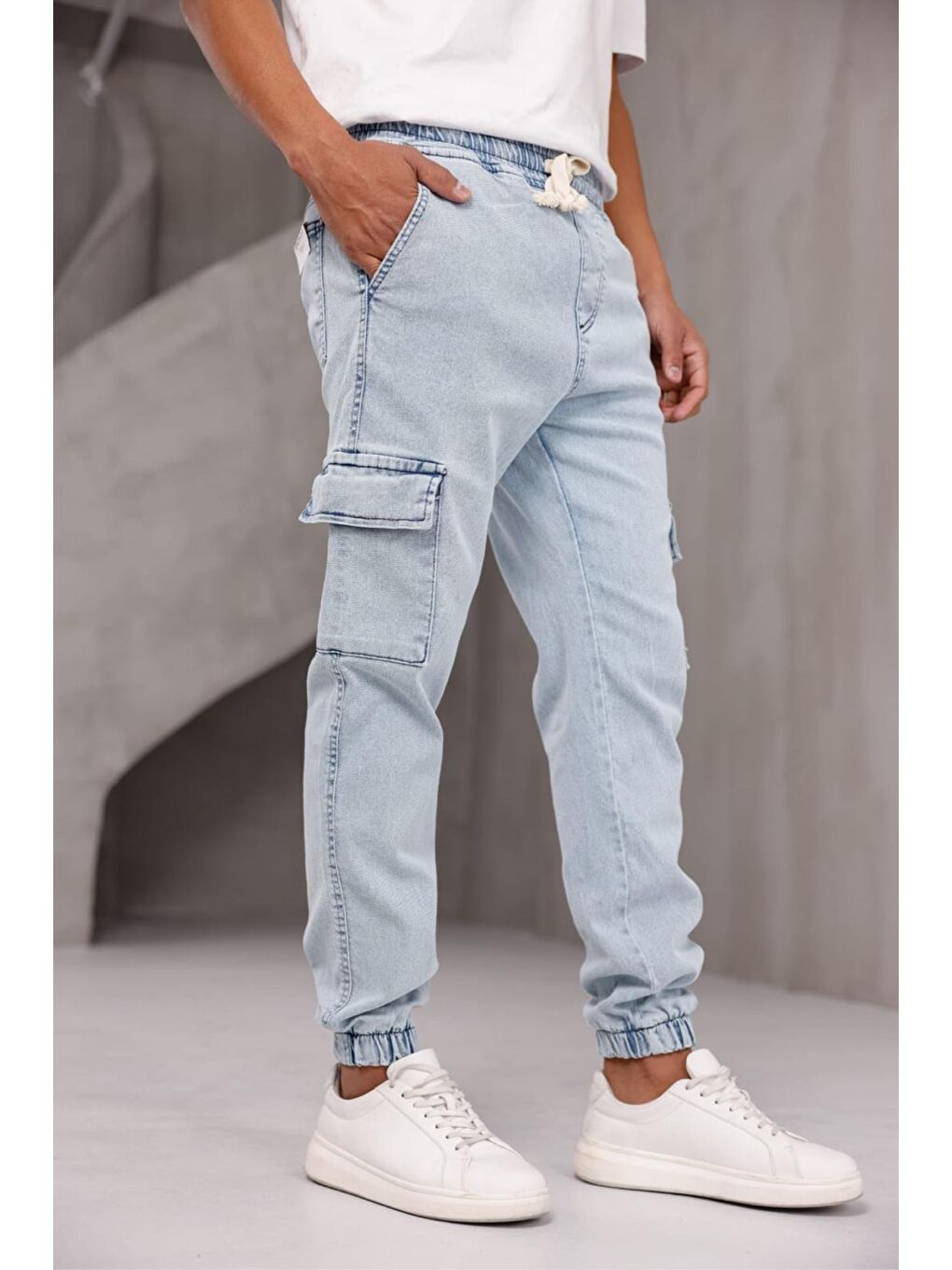 Beyaz Dasser Paçası ve Beli Lastikli Slim Fit Elastanlı Jean Kargo Pantolon-4