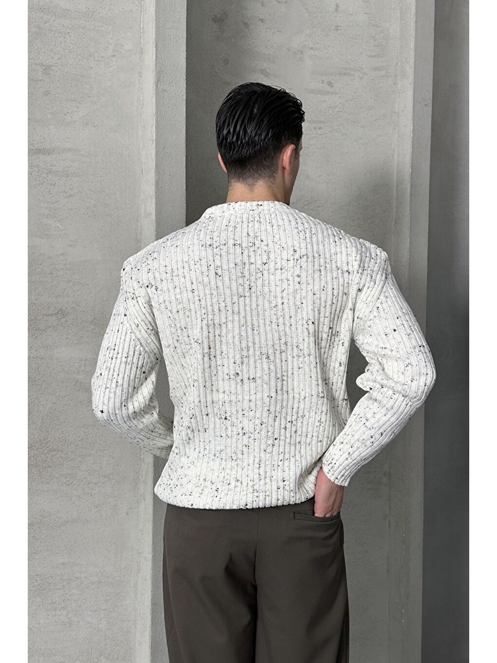 Ekru Erkek Fitilli Örme Oversize Kazak-4