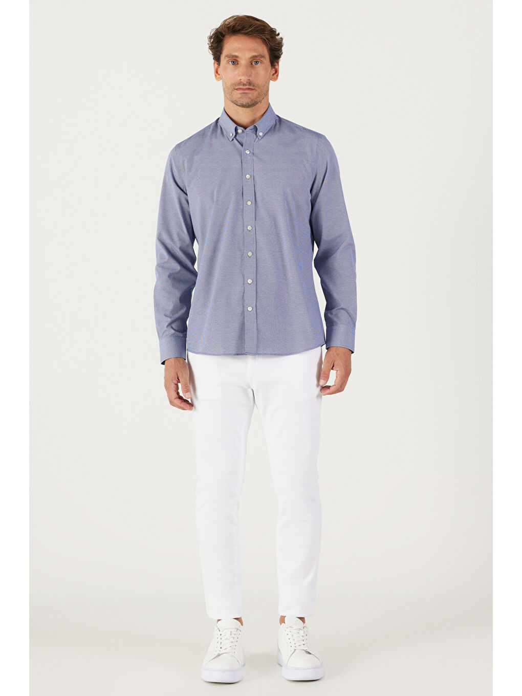 Erkek Lacivert Slim Fit Dar Kesim Oxford Düğmeli Yaka Pötikareli Pamuklu Gömlek-3