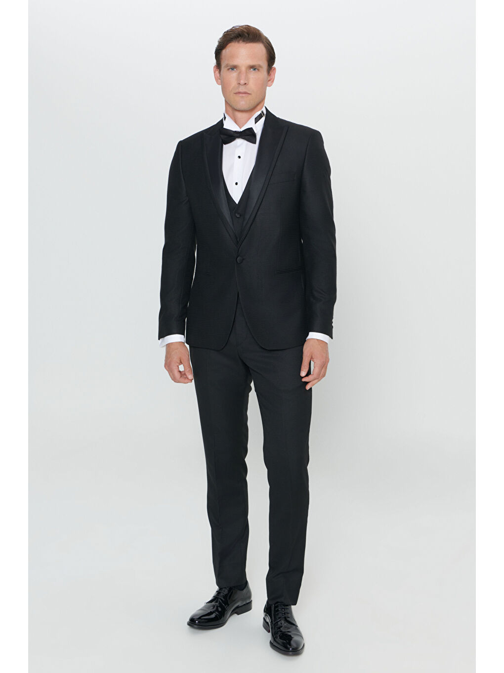 Erkek Siyah Slim Fit Dar Kesim Kırlangıç Yaka Desenli Yelekli Smokin Takım-3