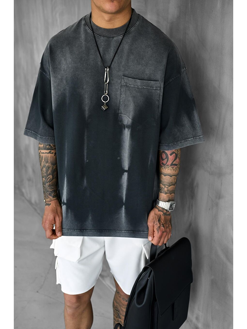 Erkek Yıkama Efektli Oversize Tişört Siyah-2