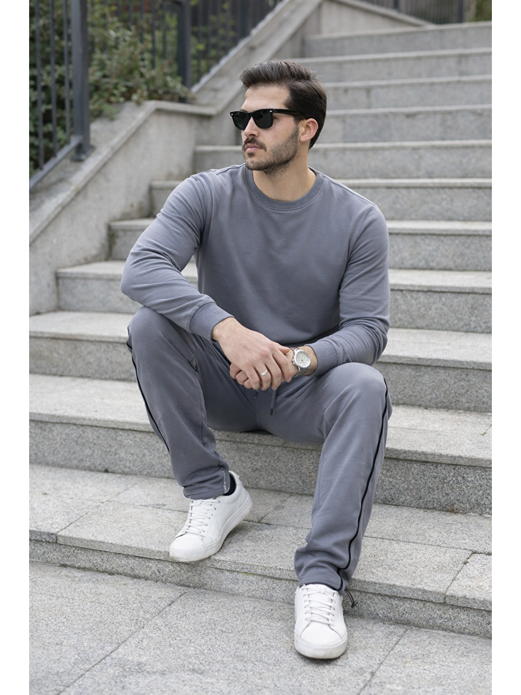 Gri Erkek Çizgili Bisiklet Yaka Dar Füme Eşofman Takımı-3