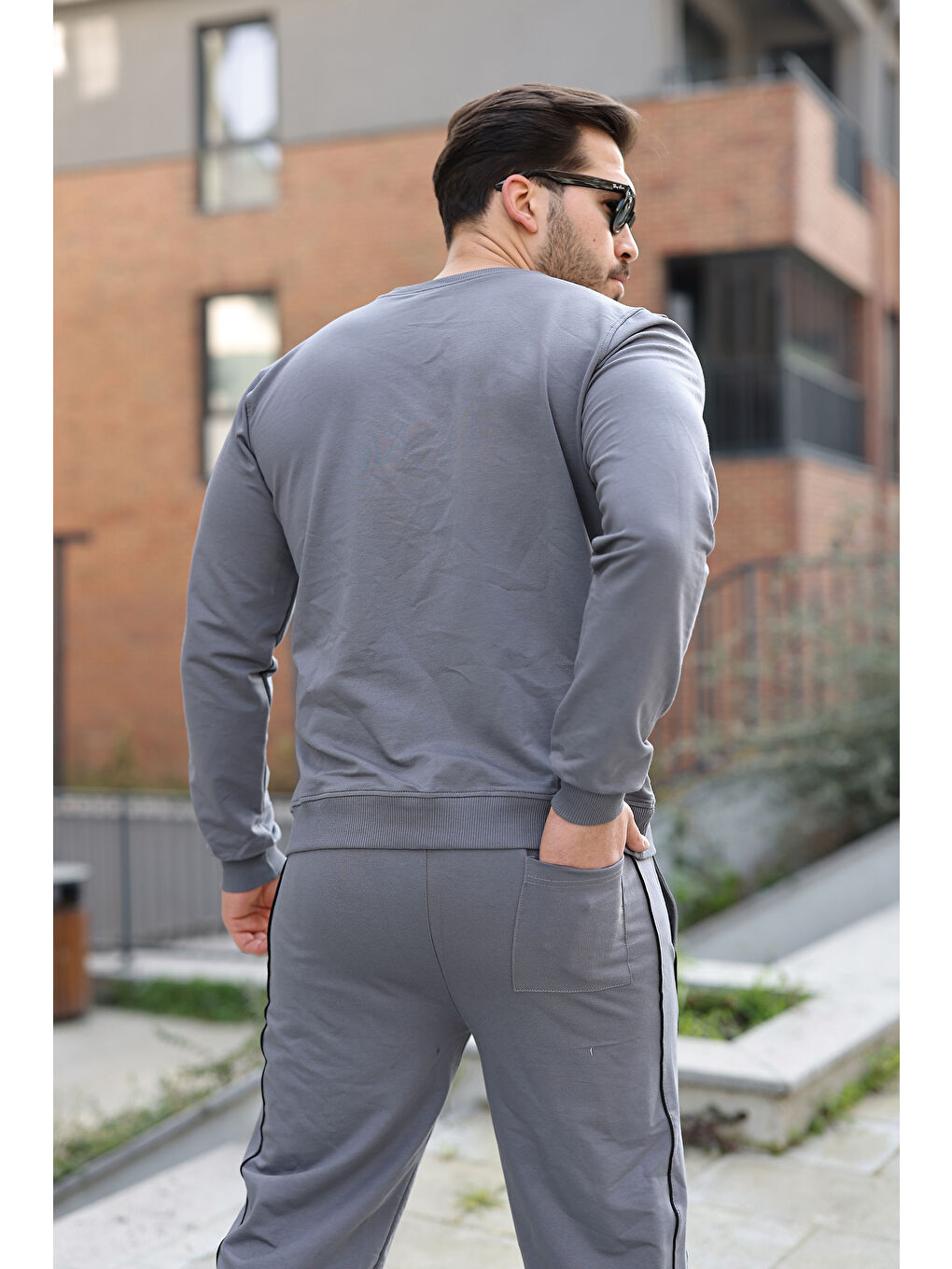 Gri Erkek Çizgili Bisiklet Yaka Dar Füme Eşofman Takımı-5