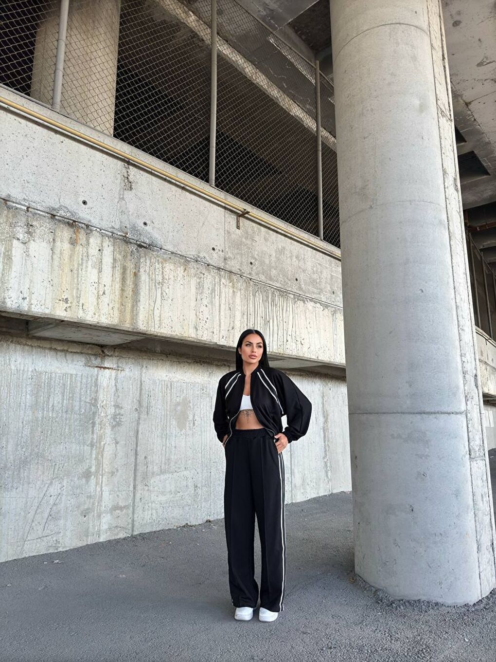 Siyah Modal Kumaş Çizgi Detay Alt Üst Takım-2