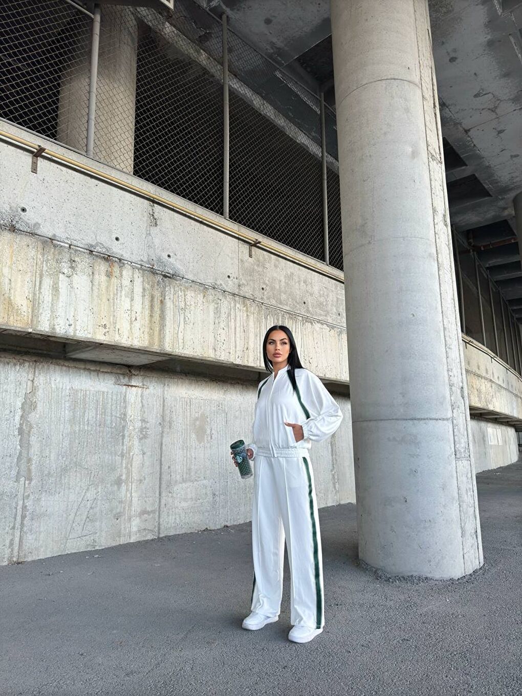 Beyaz Modal Kumaş Çizgi Detay Alt Üst Takım-1