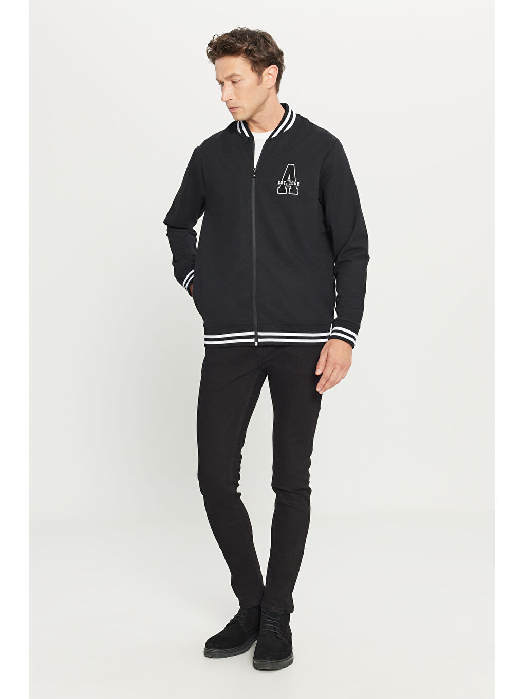 Erkek Siyah Standart Fit Normal Kesim Fermuarlı Kolej Yaka Yan Cepli Ceket-1