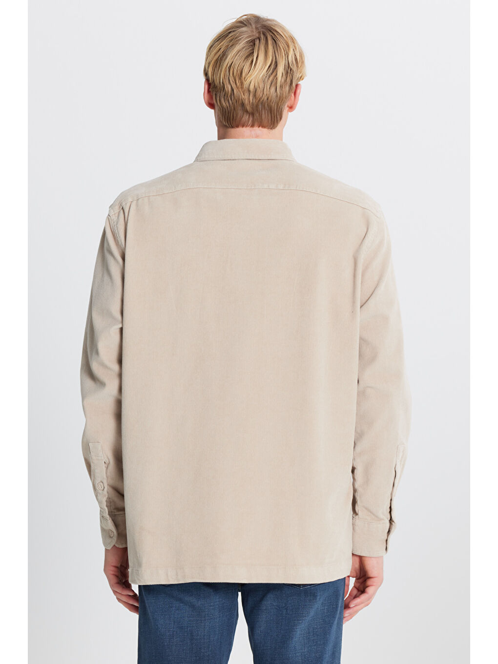 Bej Pamuklu Relaxed Fit Rahat Kesim Klasik Yaka Cepli Kadife Gömlek-4