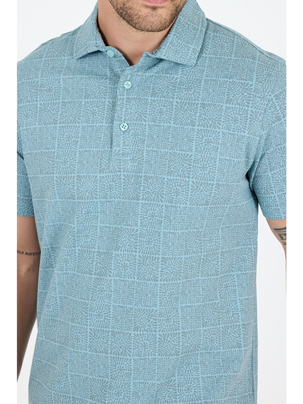 Mavi Erkek Polo Yaka Desenli Tişört – %95 Pamuk %5 Elastan – Şık, Esnek ve Rahat Kısa Kollu Tişört 0034-3