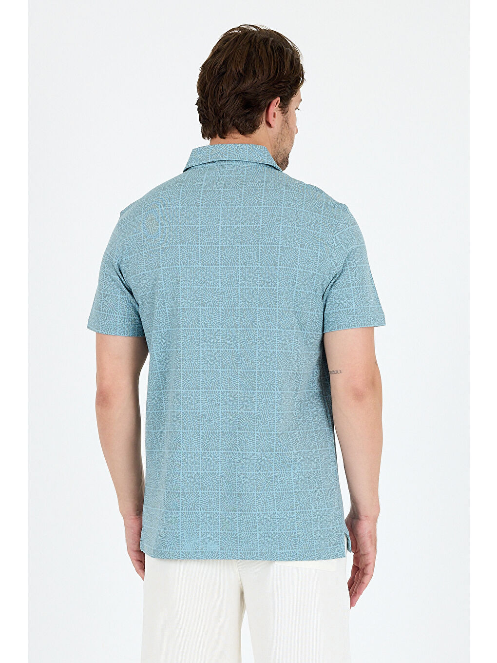 Mavi Erkek Polo Yaka Desenli Tişört – %95 Pamuk %5 Elastan – Şık, Esnek ve Rahat Kısa Kollu Tişört 0034-4