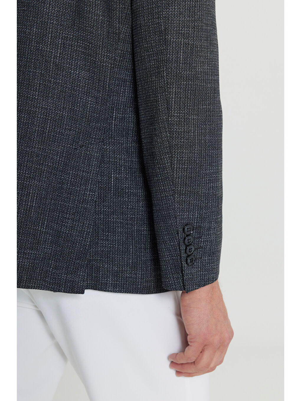 Erkek Siyah Regular Fit Normal Kesim Kırlangıç Yaka Flamlı Kapak Cepli Blazer Ceket-4