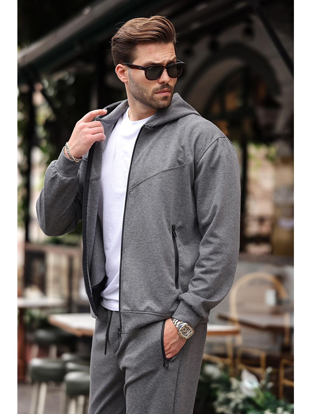 Antrasit Kapüşonlu Rahat Kesim Erkek Eşofman Takımı E7330-1