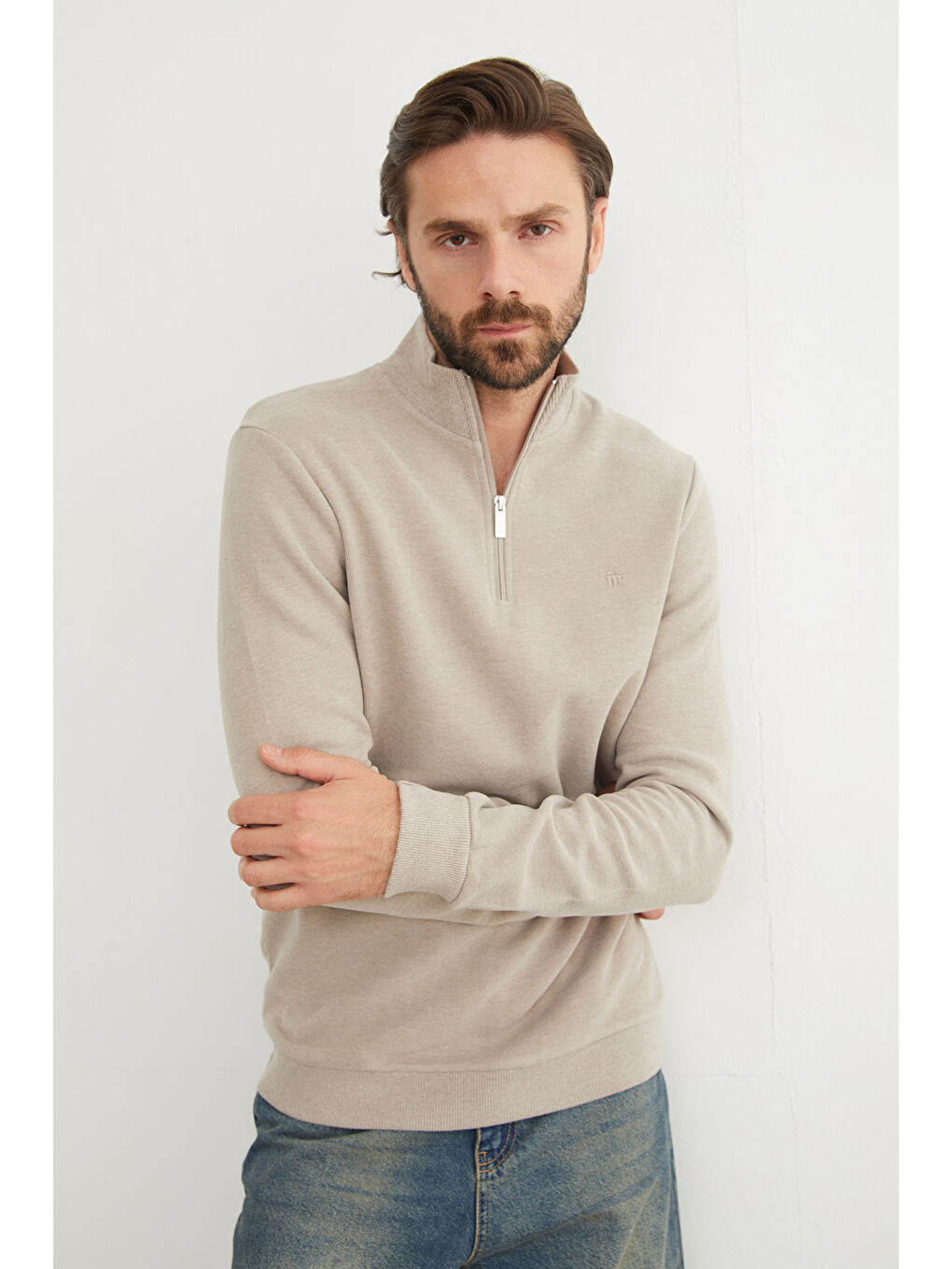 Bej Fitilli Dik Yaka Yarım Fermuarlı Sweatshirt-4