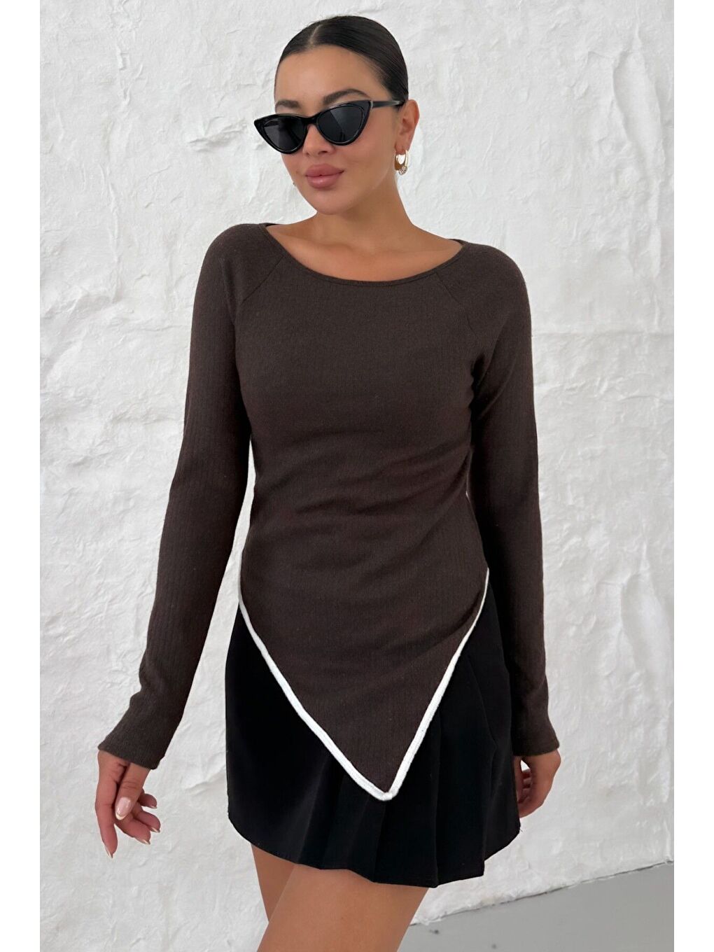 Kadın Kahverengi Kayık Yakalı V Kesim Biyeli İnterlok Bluz-4