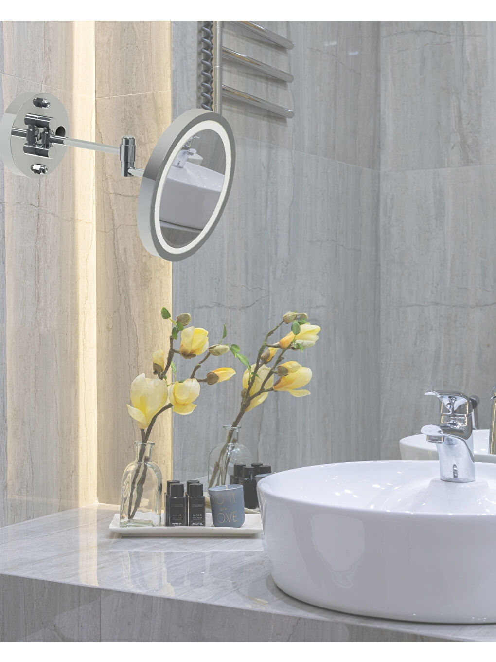 Duvara Monte Led Işıklı Krom Makyaj Aynası | Zoom Özellikli Premium Kozmetik Ayna | Otel Buklet Seri-3