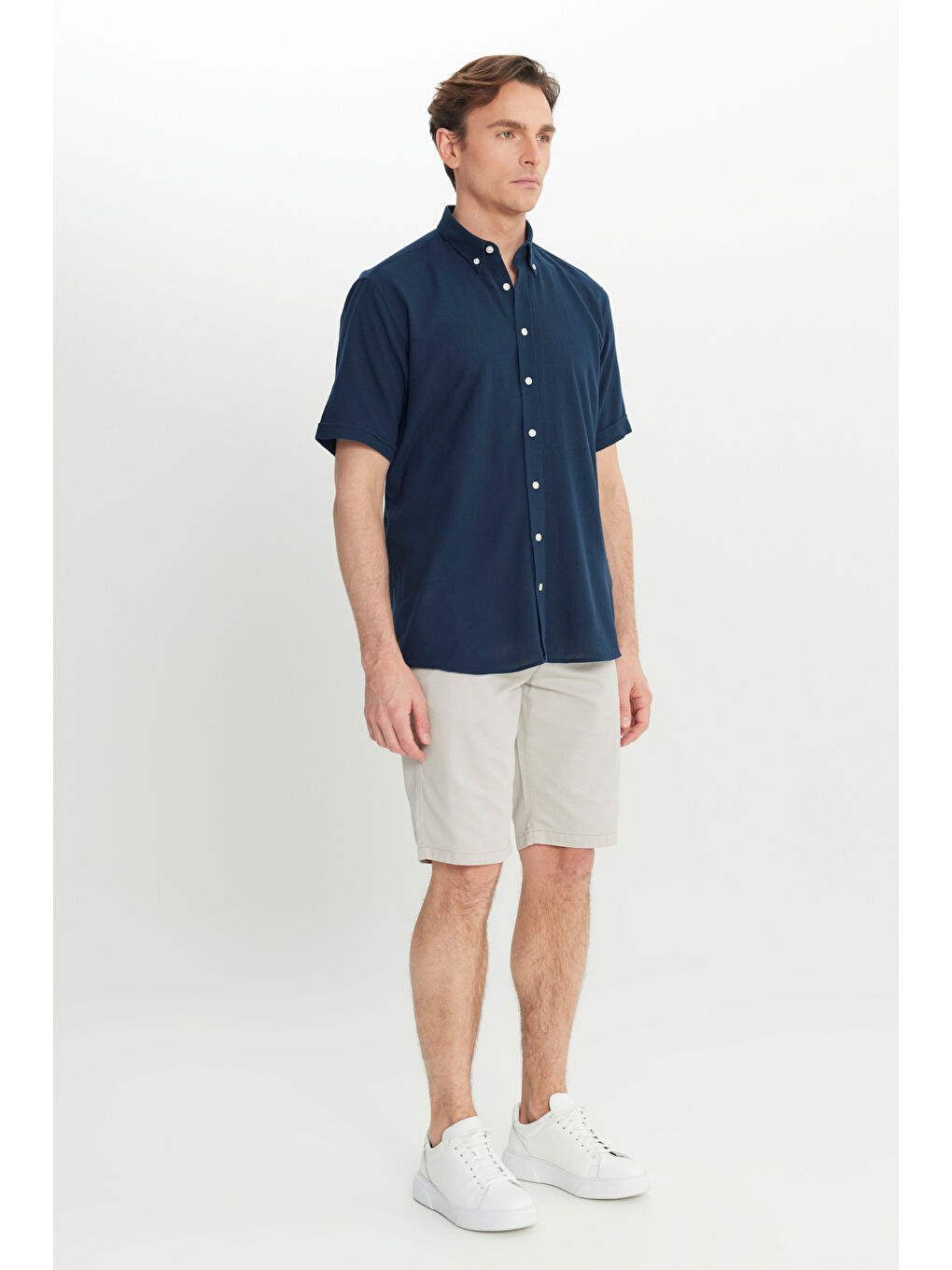 Erkek Lacivert %100 Pamuk Comfort Fit Rahat Kesim Düğmeli Gömlek Yaka Armürlü Gömlek-1