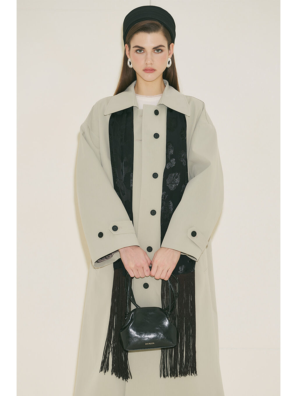 Püskül Detaylı Şal Siyah