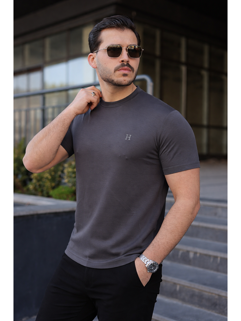 Gri Erkek Kısa Kol Yazlık Baskılı Füme Dar Tişört