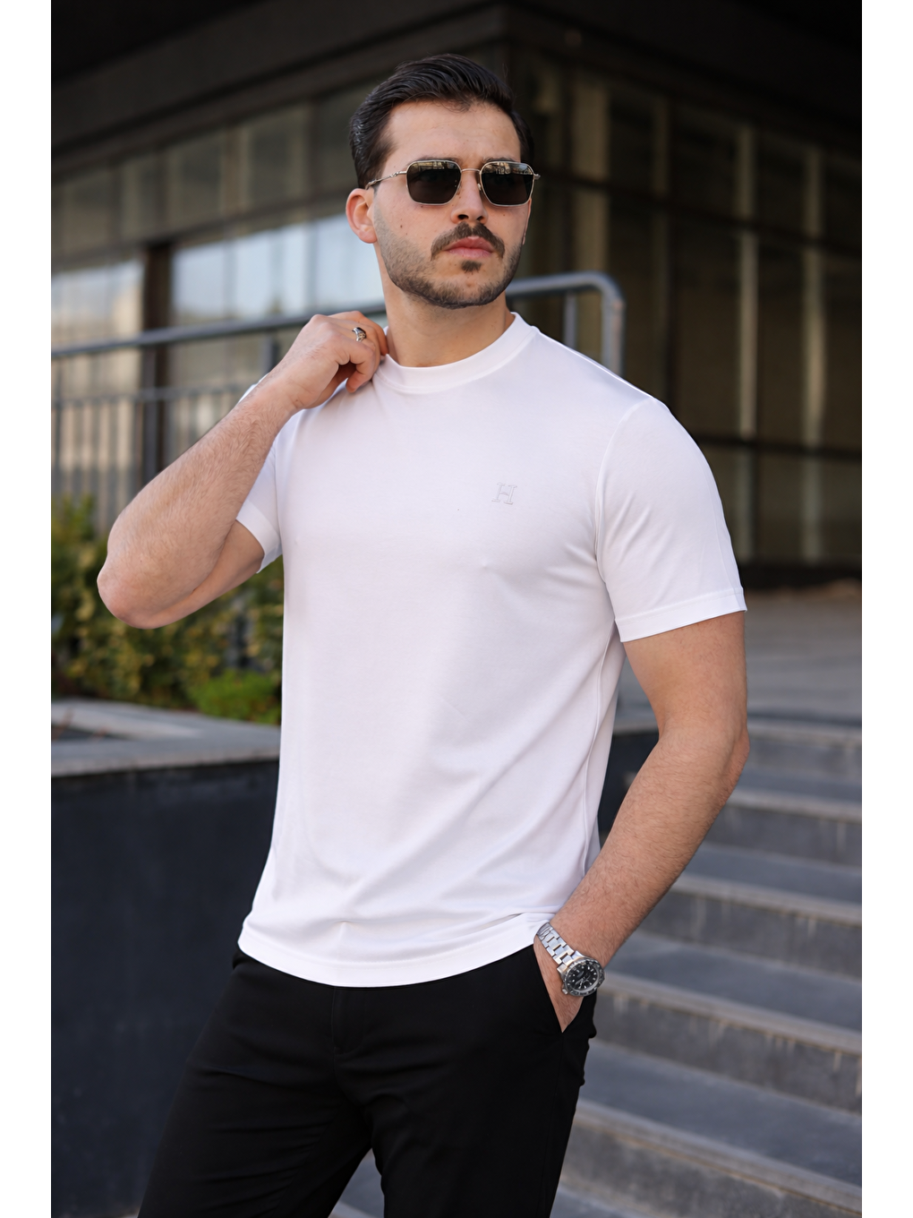 Erkek Kısa Kol Yazlık Baskılı Beyaz Dar Tişört-1