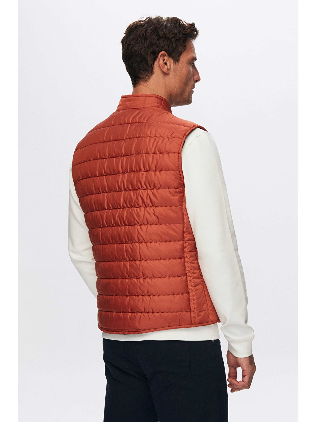 Kahverengi Regular Fit Kiremit Dik Yaka Elyaf Dolgulu Mevsimlik Fermuarlı Şişme Yelek Mont-3