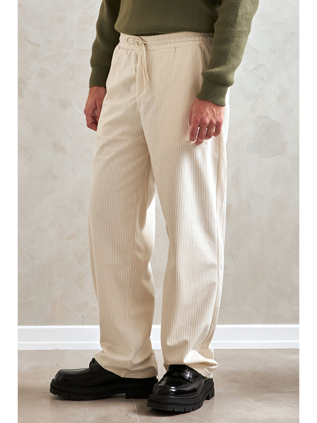 Ekru Erkek Beli Lastikli Baggy Kalıp Kadife Pantolon-2