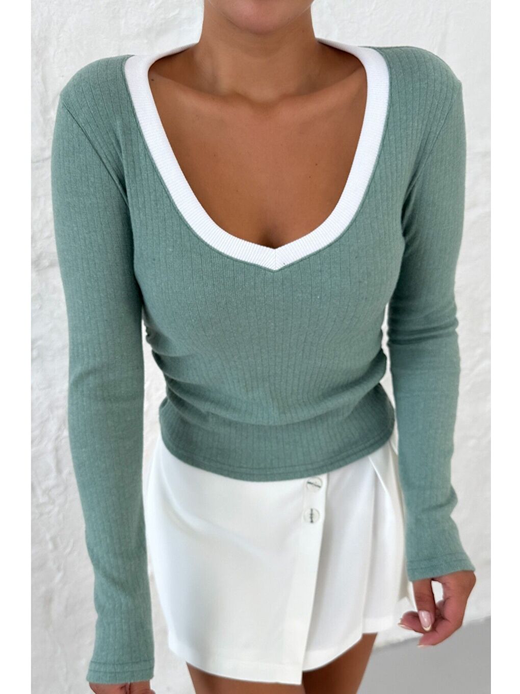 Kadın Mint Yeşili V Yakalı Biyeli Uzun Kollu İnterlok Bluz-3
