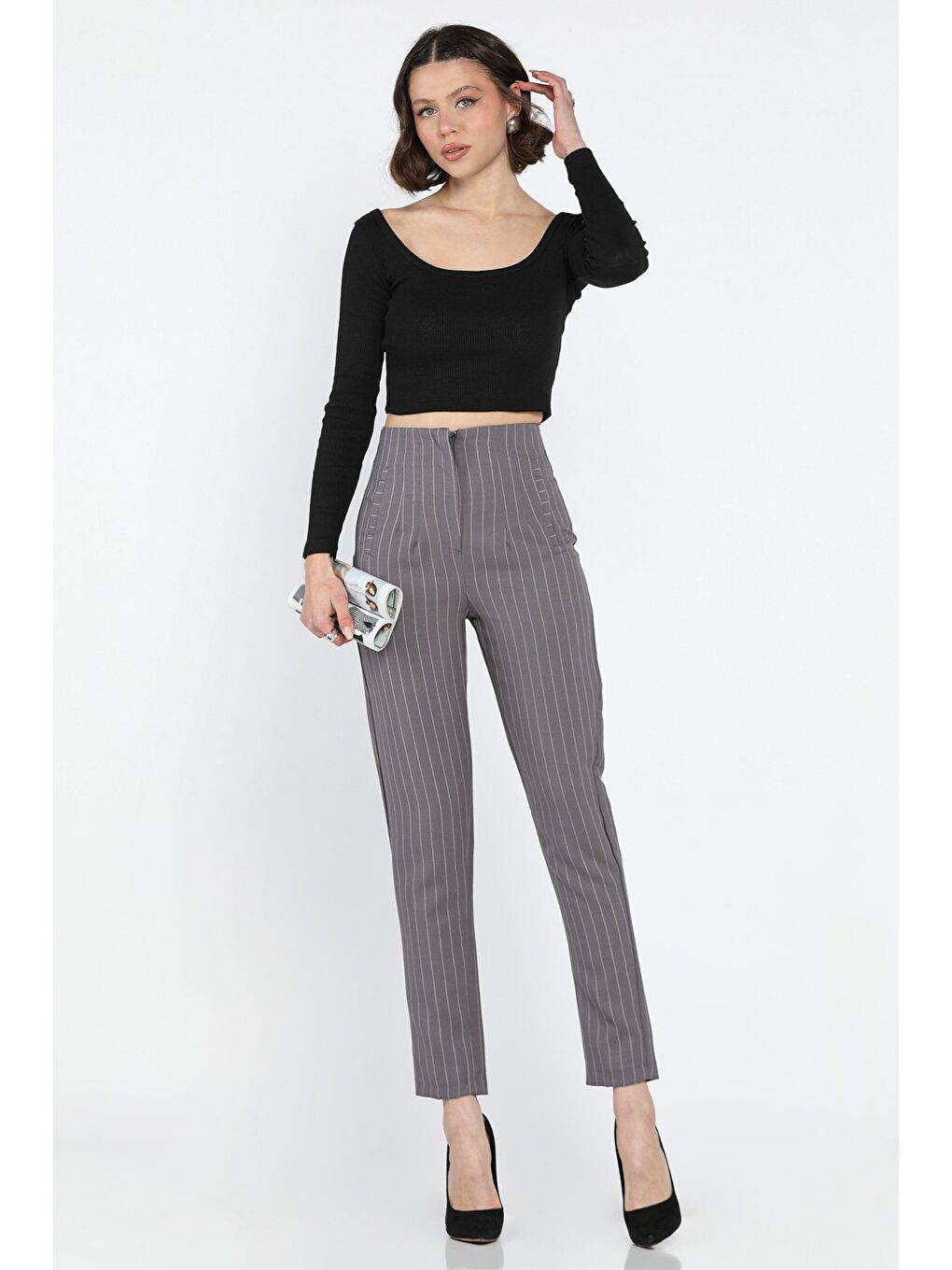 Gri Boru Paça Kadın Pantolon-1