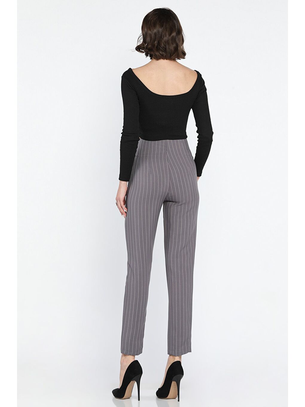 Gri Boru Paça Kadın Pantolon-2