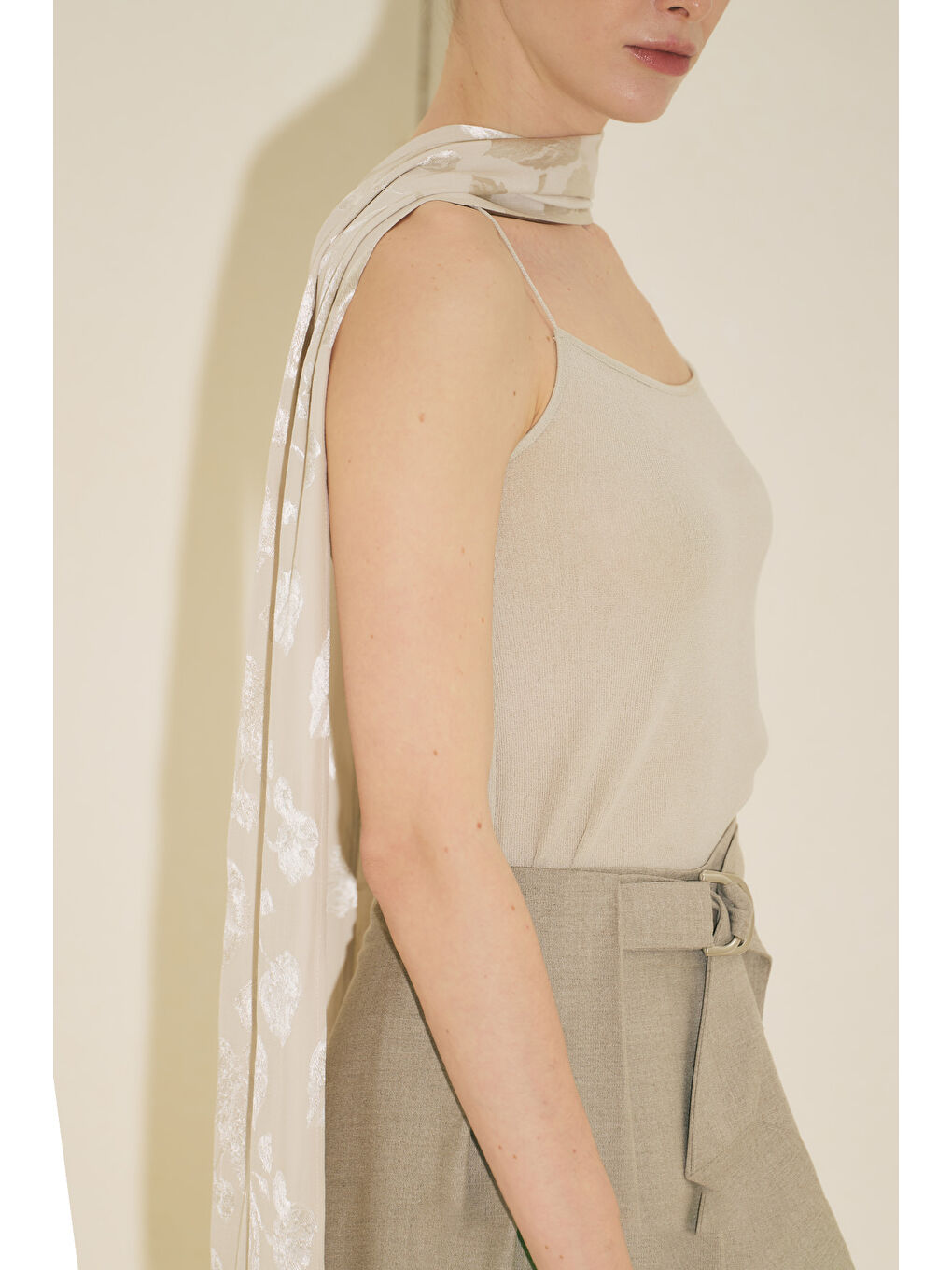 Bej Püskül Detaylı Şal Vanilya-3