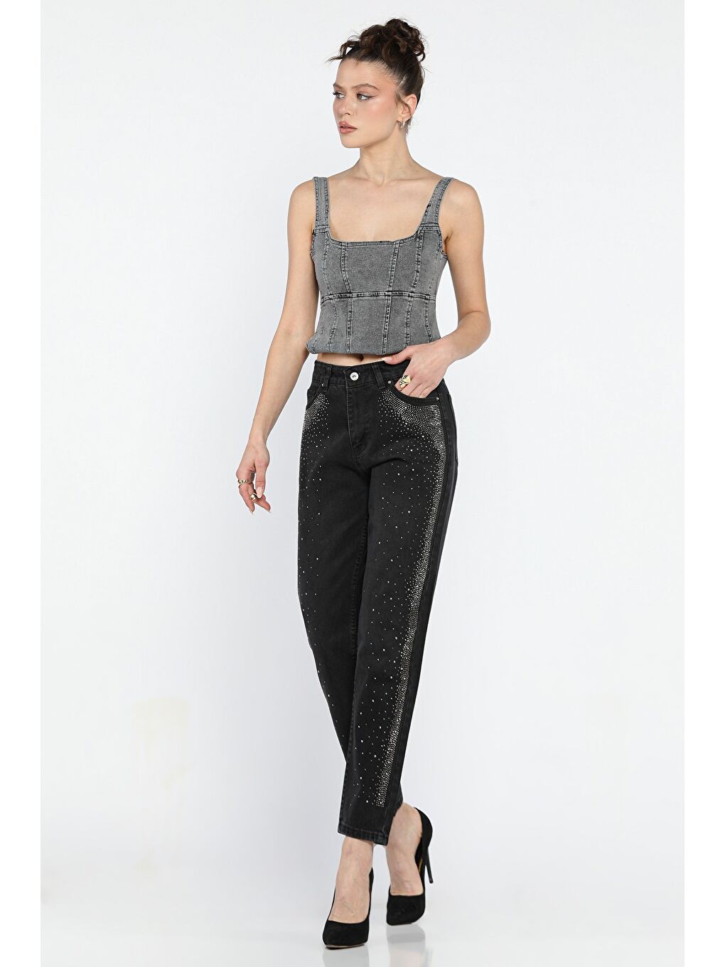 Siyah Taş Detaylı Kadın Jean Pantolon-1