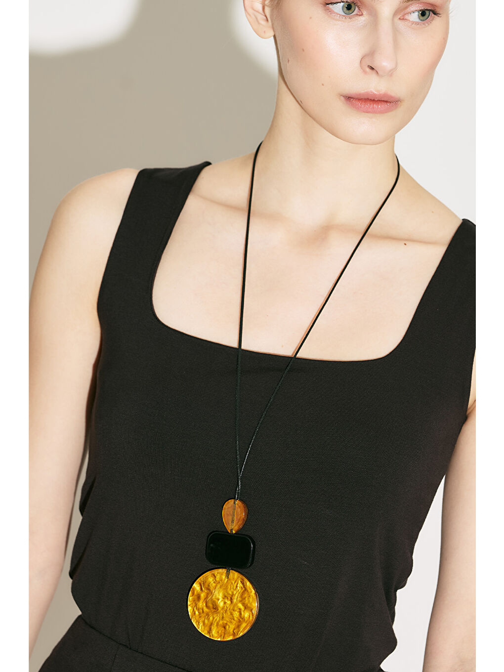 Karışık Akrilik Uzun Kolye Mıx-1