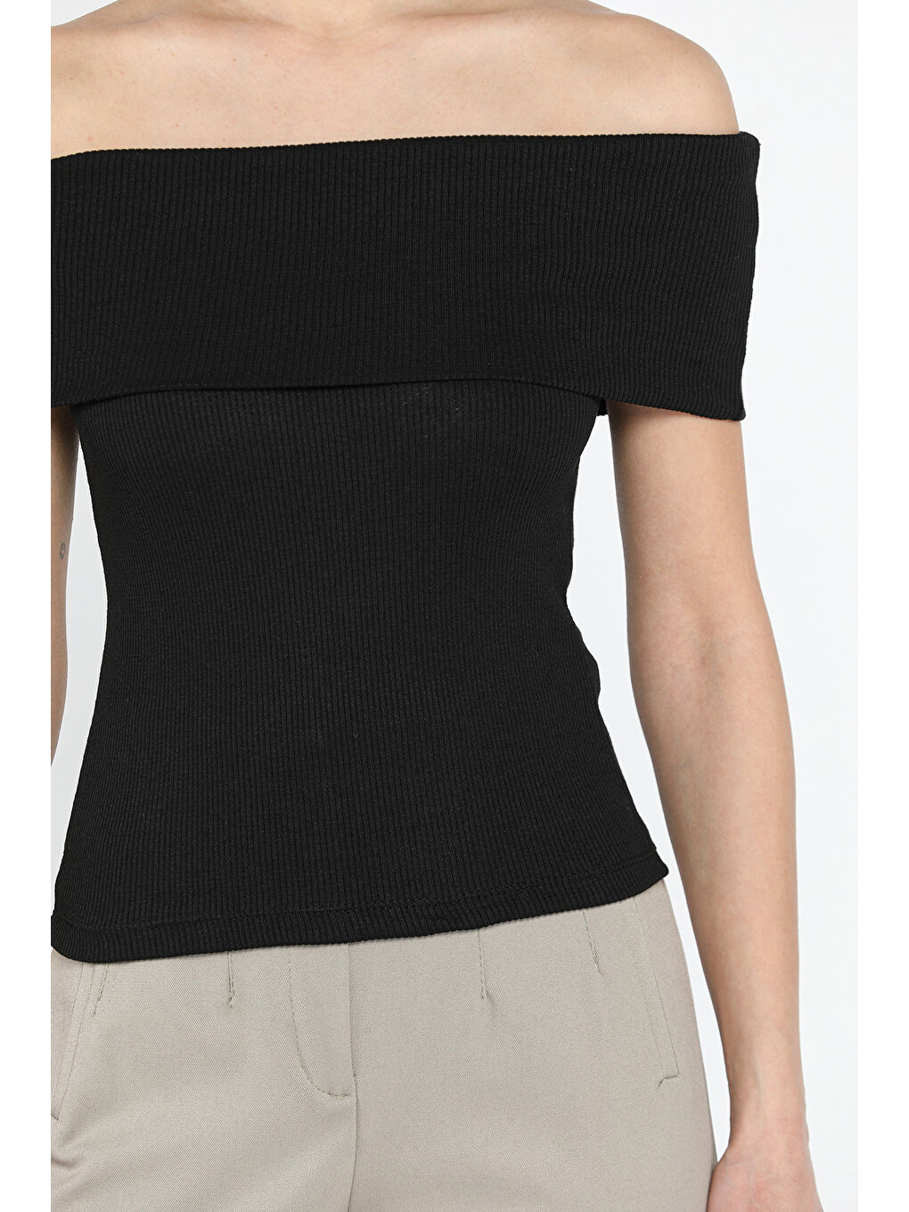 Siyah Kadın Madonna Yaka Kaşkorse Bluz-2