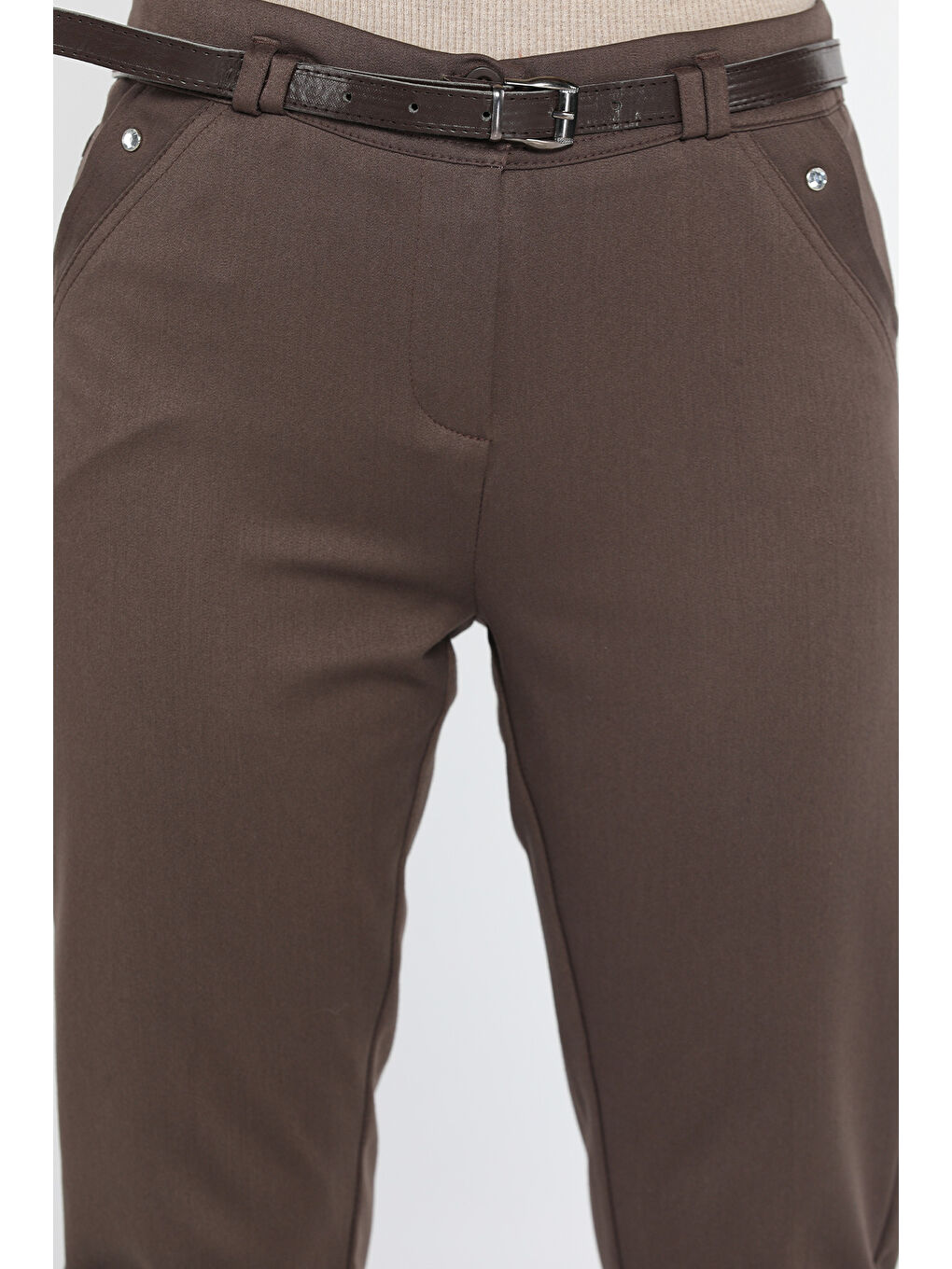 Kahverengi Büyük Beden Taş Detaylı Kemerli Kadın Kumaş Pantolon-2