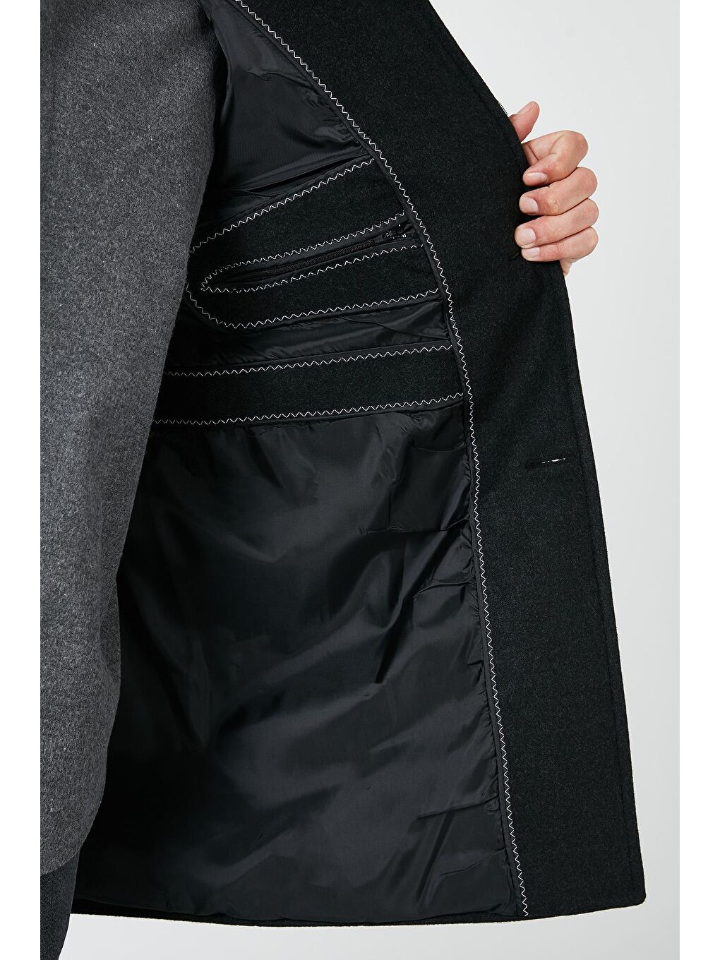 Gri Tek Yırtmaçlı Düğmeli Dik Yaka Kaşe Kaban 5840110-5